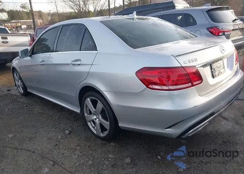 2014 Mercedes-Benz E 350 4Matic z USA, uszkodzony, nr VIN WDDHF8JB0EA775096